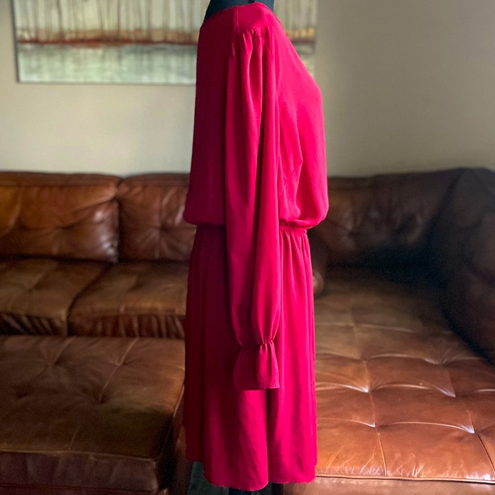 Bright Red Beautiful Dress Midi with Long Sleeves Detail on the Front - Picture 3 of 16